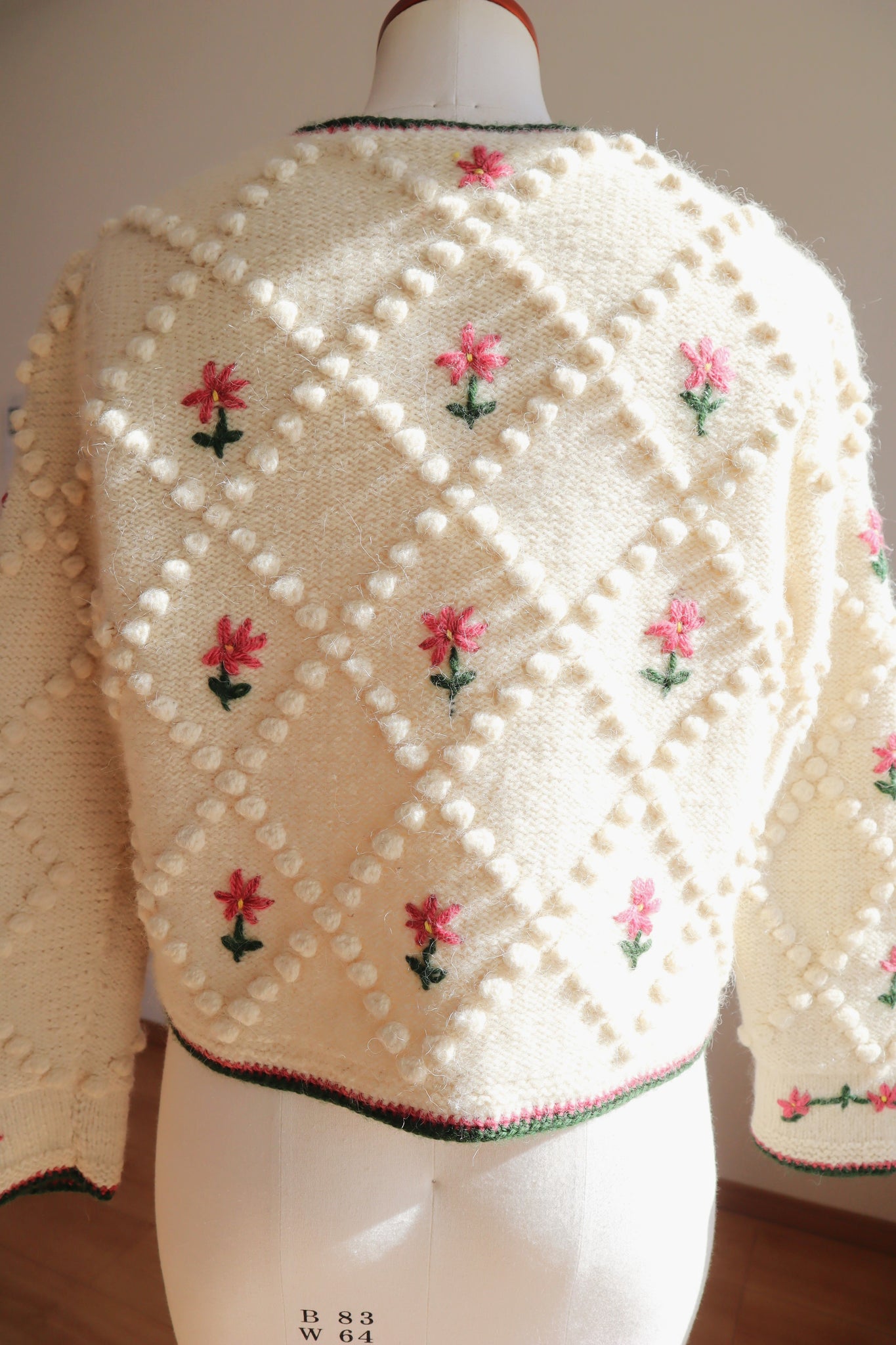 70s Hand Knit Pink Flower Embroidery Austrian Cardigan
