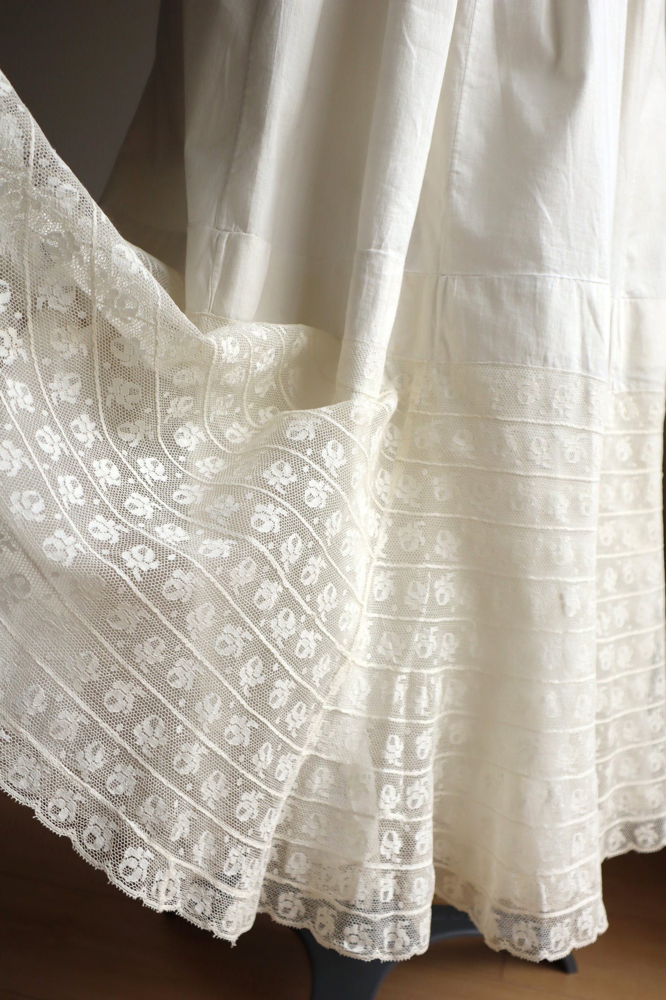 1900s Floral Lace Cotton Skirt