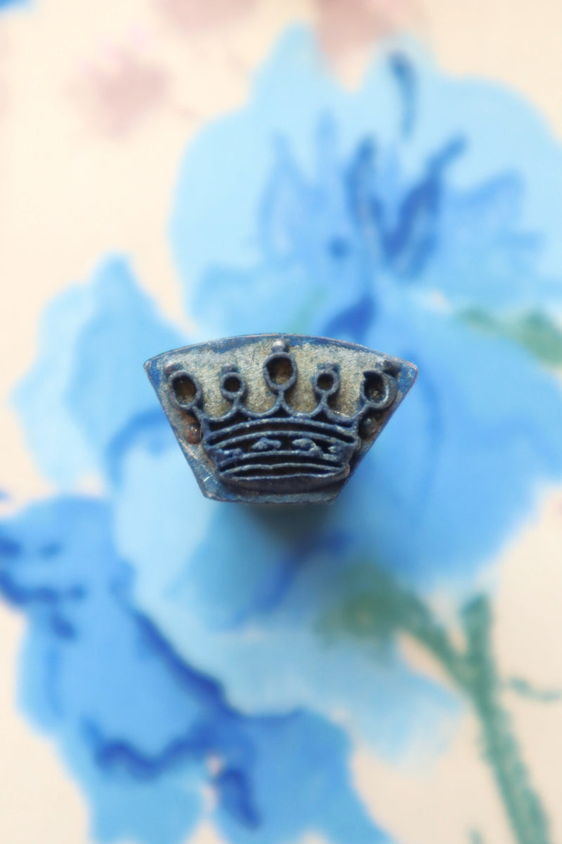 アンティーク:ハンドメイド　クラウンの刺繍アート 3セット Amazon.co.jp: 初級裁縫手作りクラフト裁縫アートのための植物の