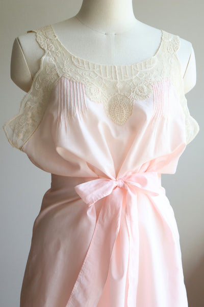 1940s Baby Pink Cotton Dress