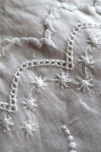 1900s Grape Design Lace White Linen Church Dress