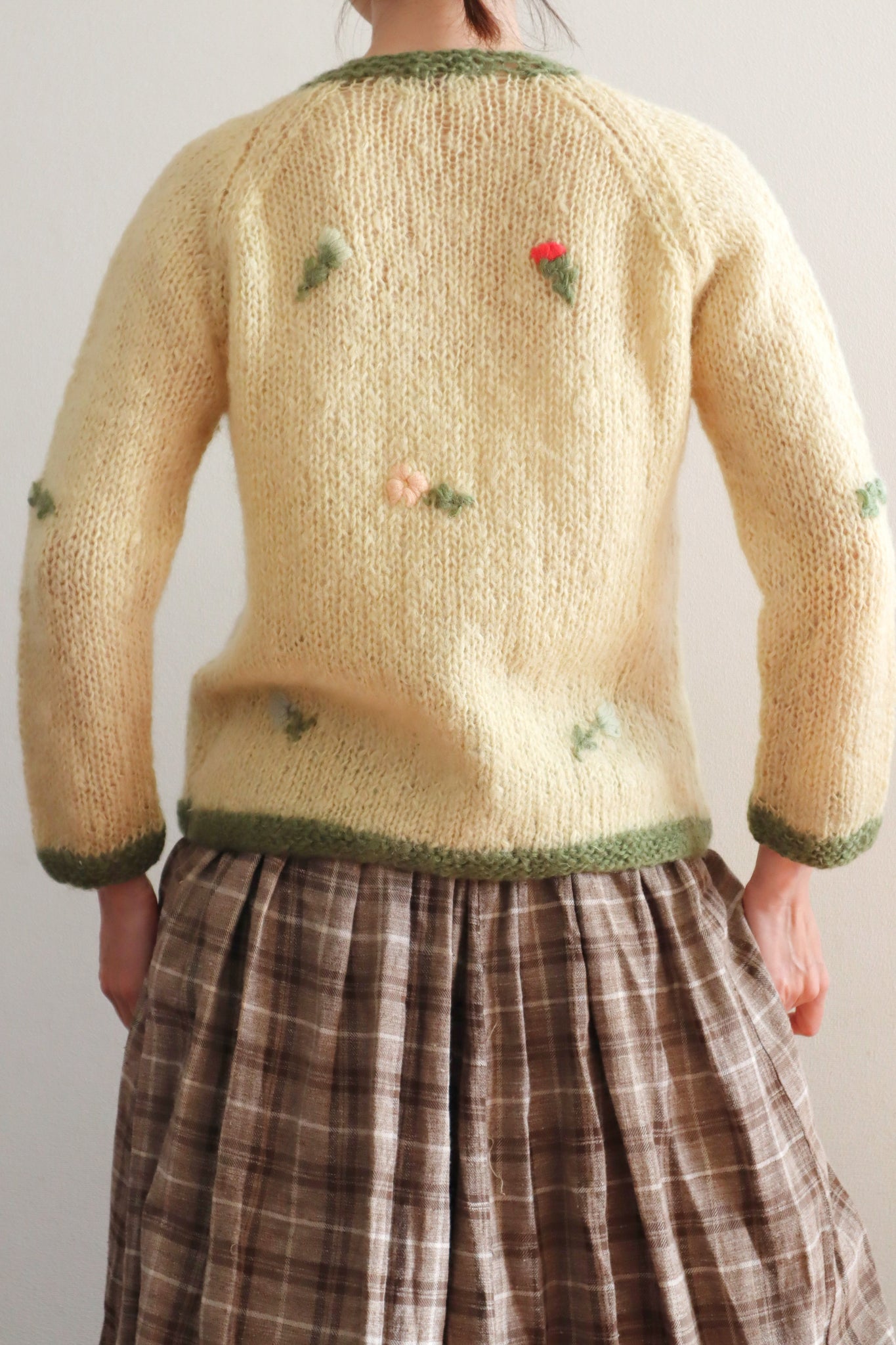 60s Flower Embroidery Hand Knit Mohair Cardigan