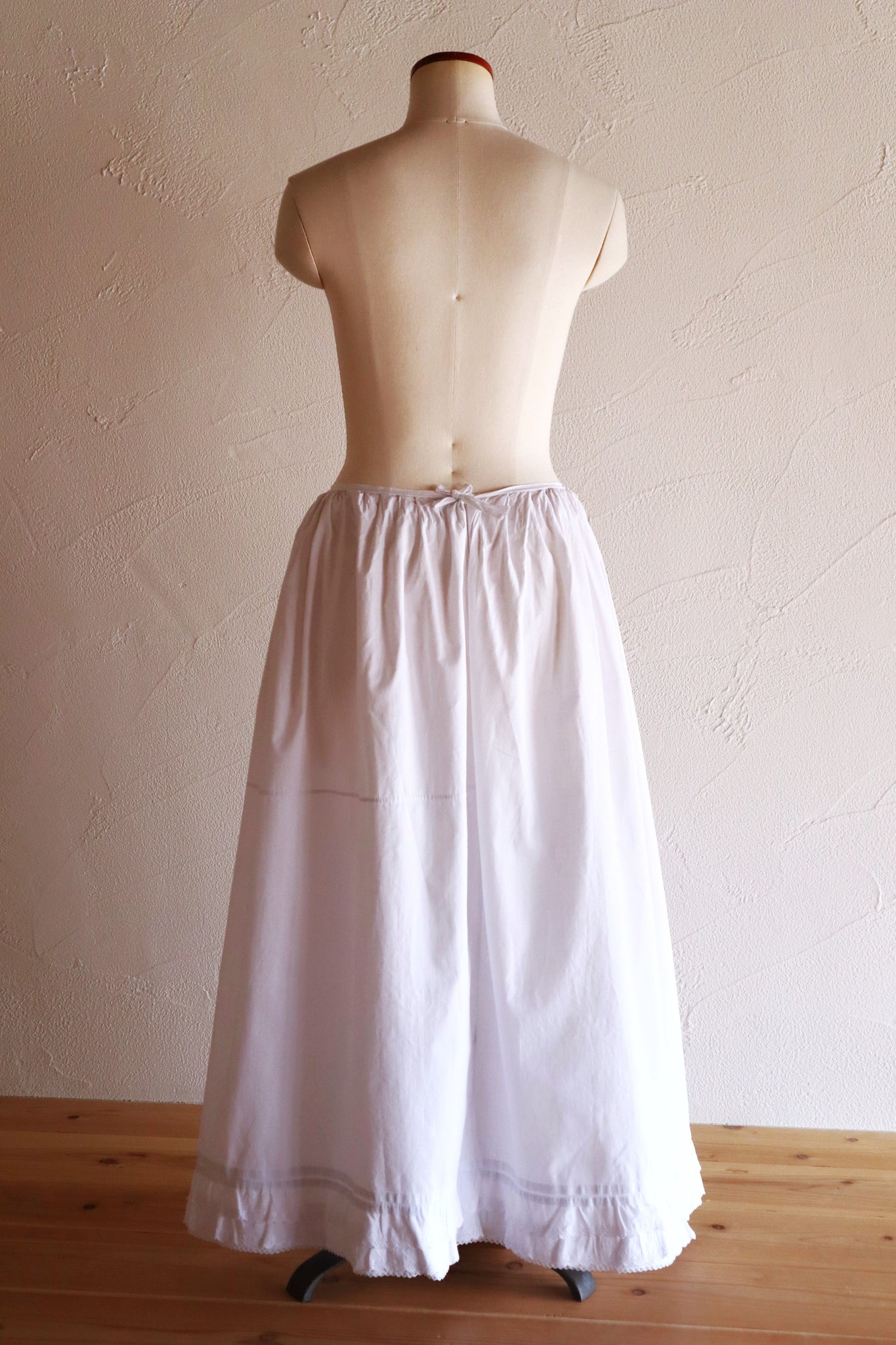1850s French Hand-Sewn White Cotton Skirt
