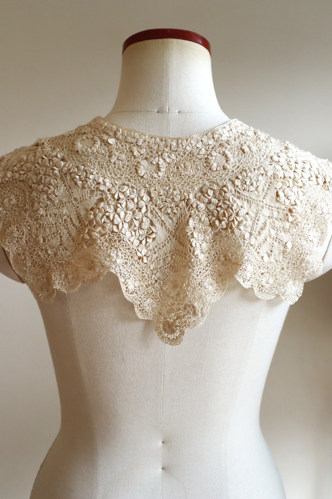 19th Century Silk Maltese Lace Collar