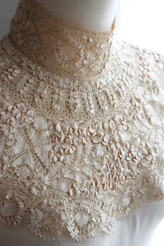 1900s Silk Maltese Lace Collar