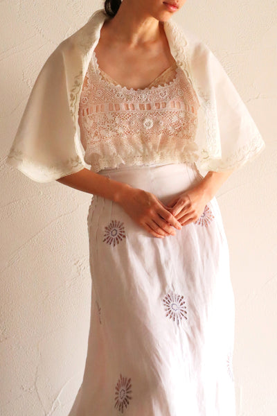 1900s–1910s British Edwardian Embroidered Bridal Cape