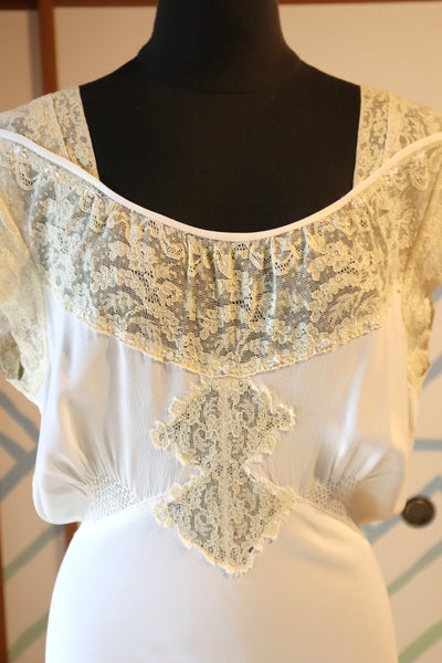 1930s Silk Crepe Lingerie Dress Size M~L