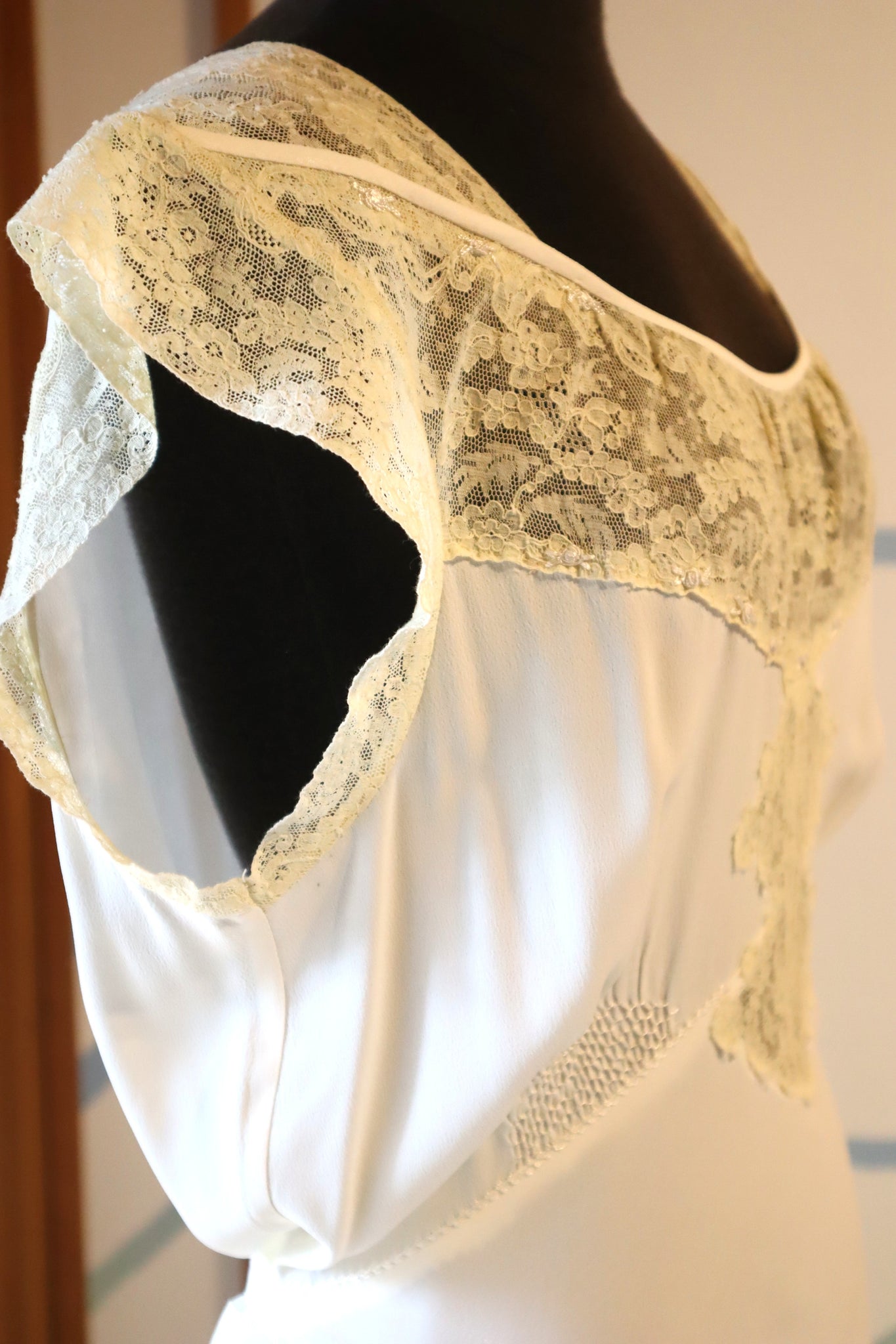 1930s Silk Crepe Lingerie Dress Size M~L