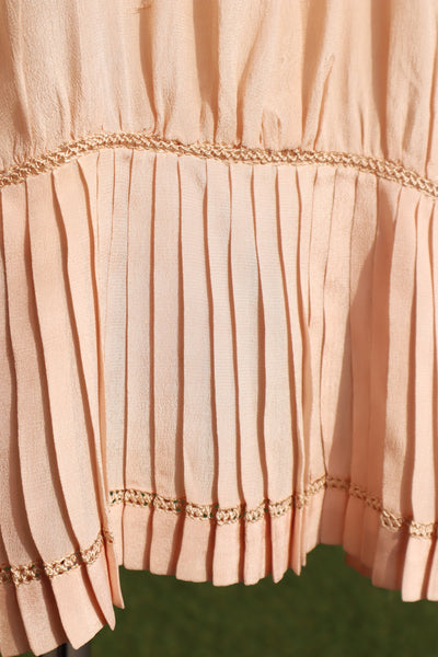 1900s Sailor Collar Pink Silk Bed Jacket
