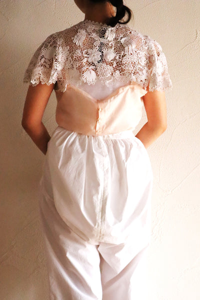 1900s French Hand-Crocheted Lace Bolero