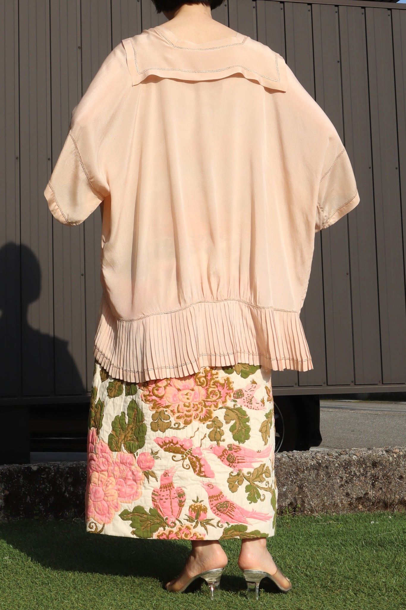 1900s Sailor Collar Pink Silk Bed Jacket