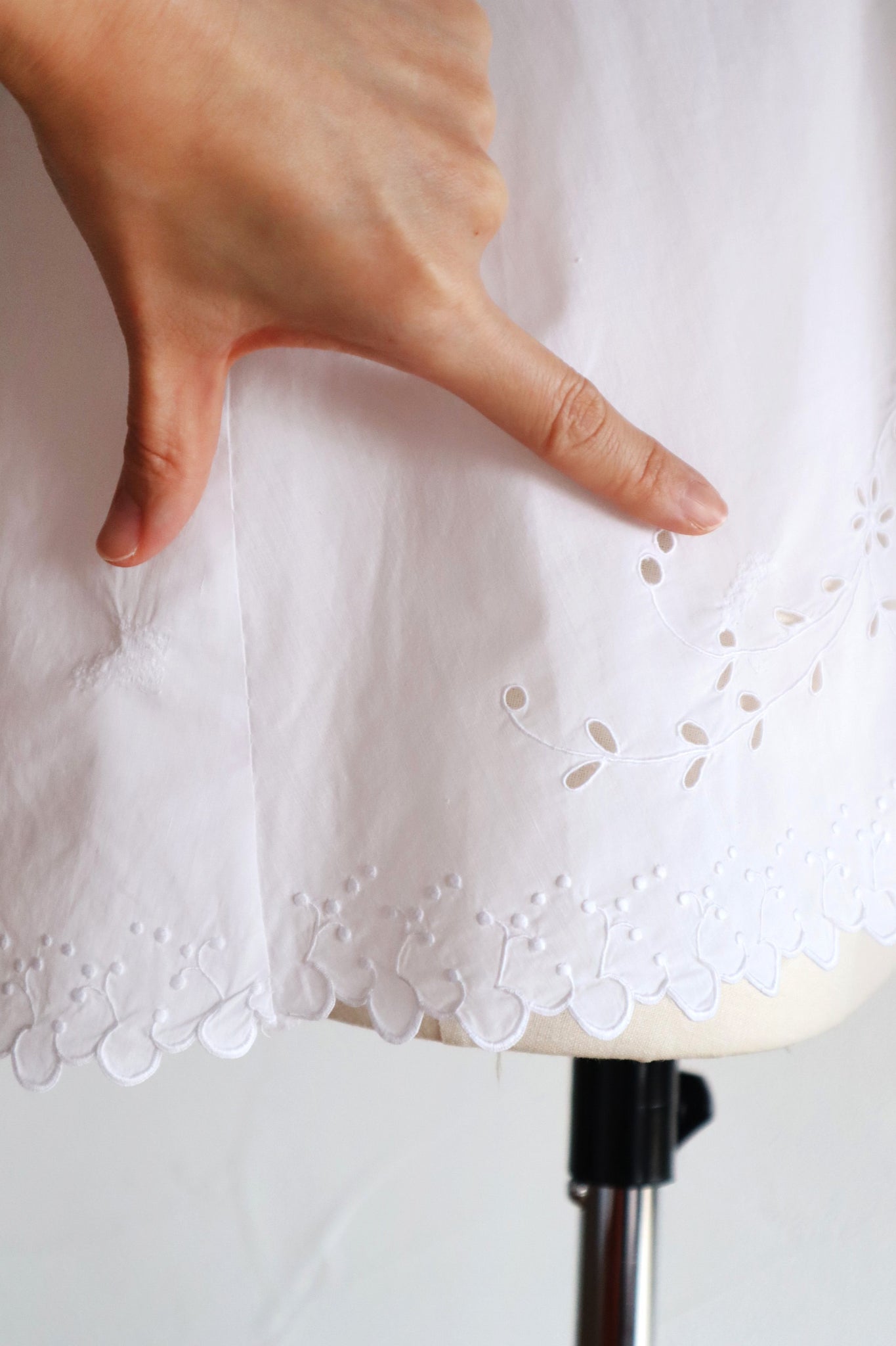 1920s French White Embroidery Bed Jacket