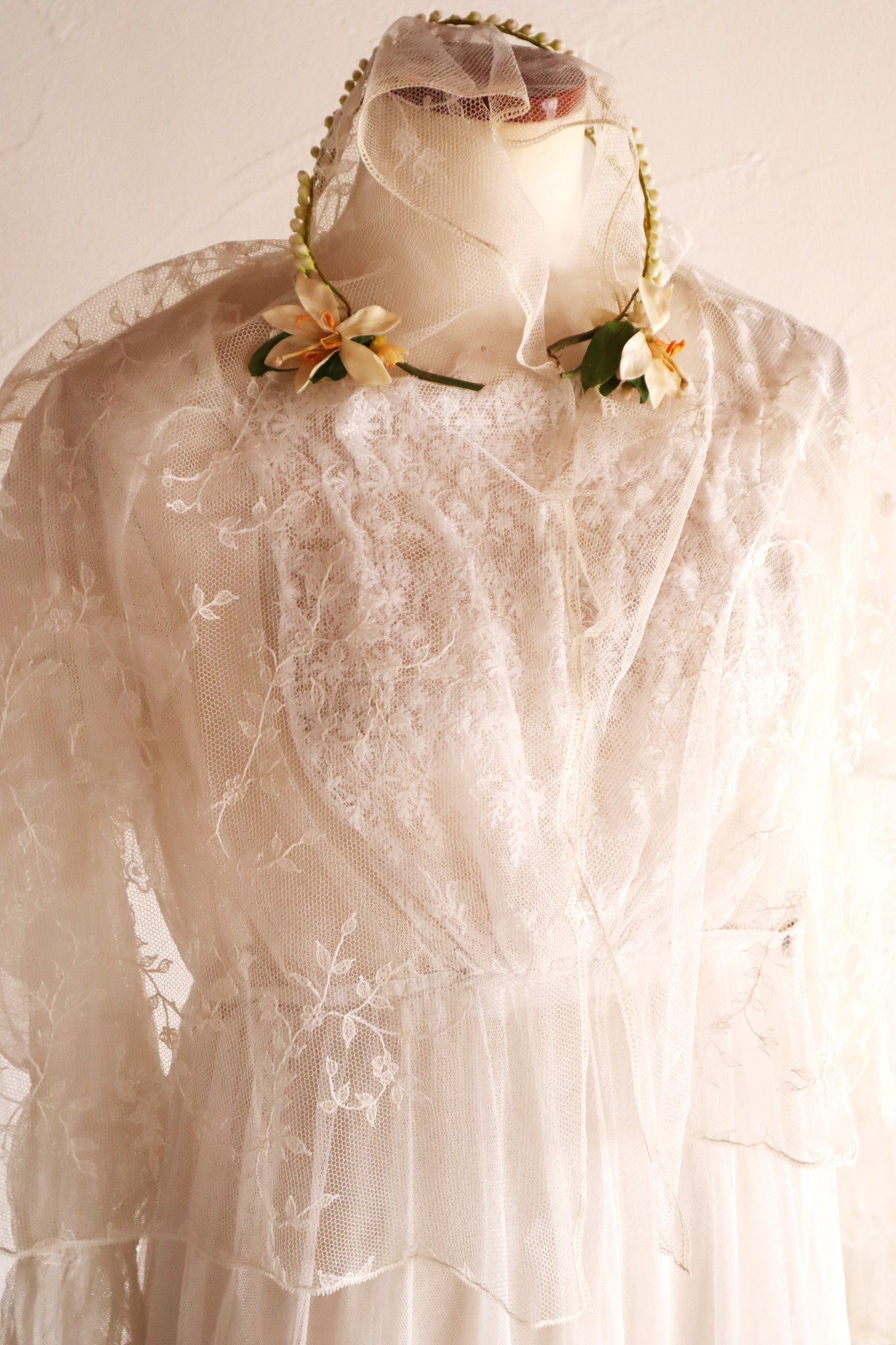 1920s French Orange Blossom Bridal Parure Set in Original Box