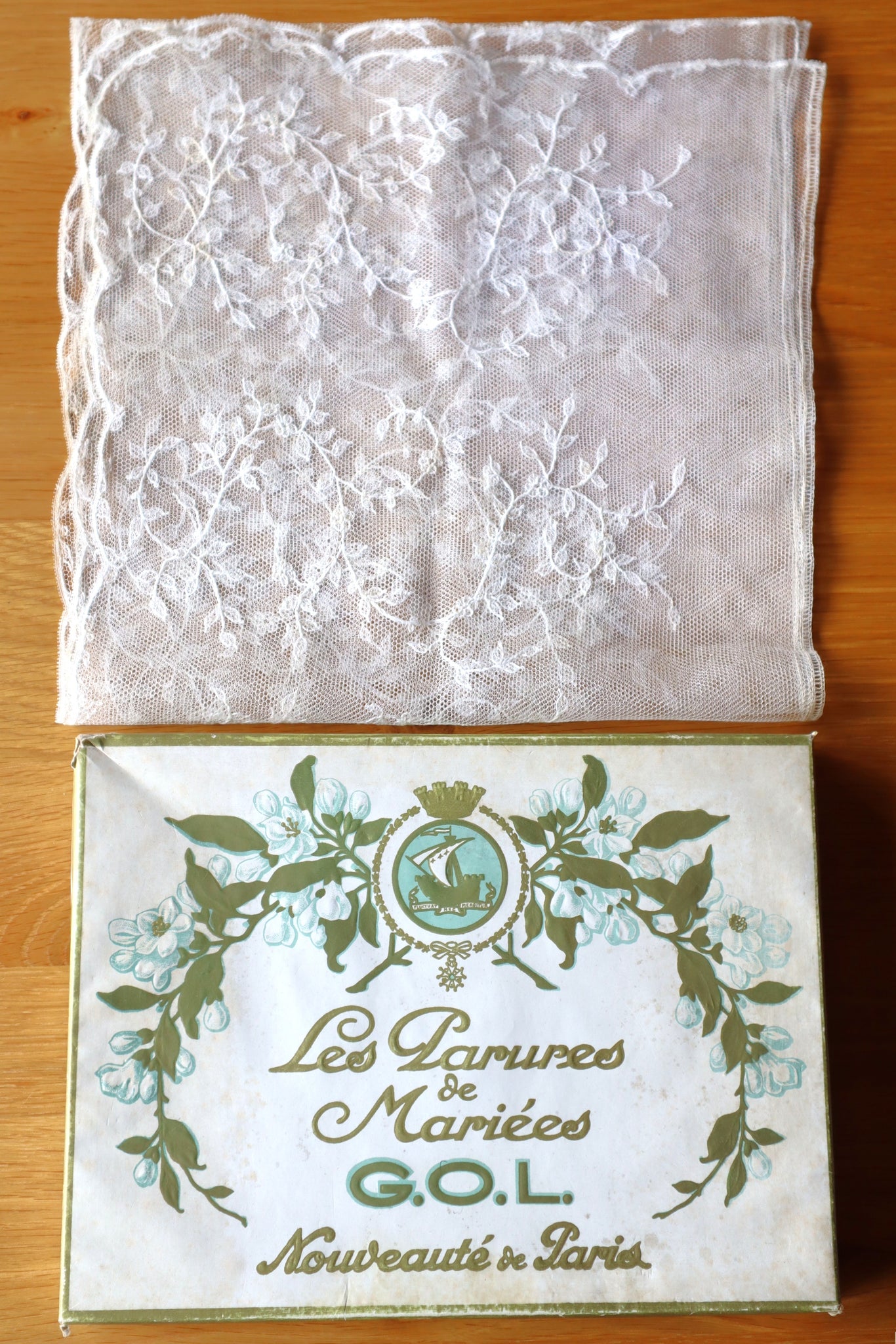 1920s French Orange Blossom Bridal Parure Set in Original Box