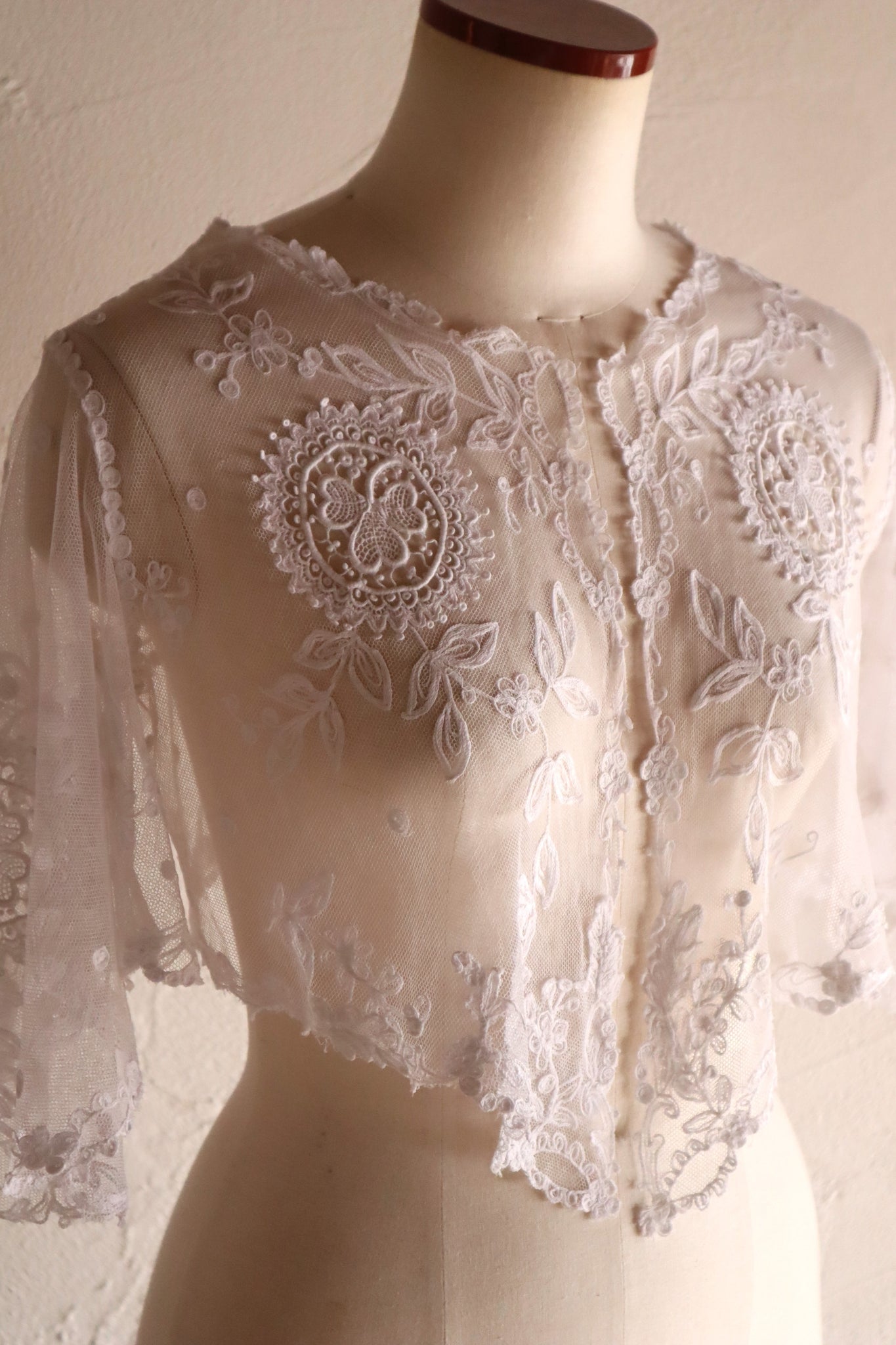 1900s Edwardian English Cotton Tulle Lace Tambour Embroidered Jacket