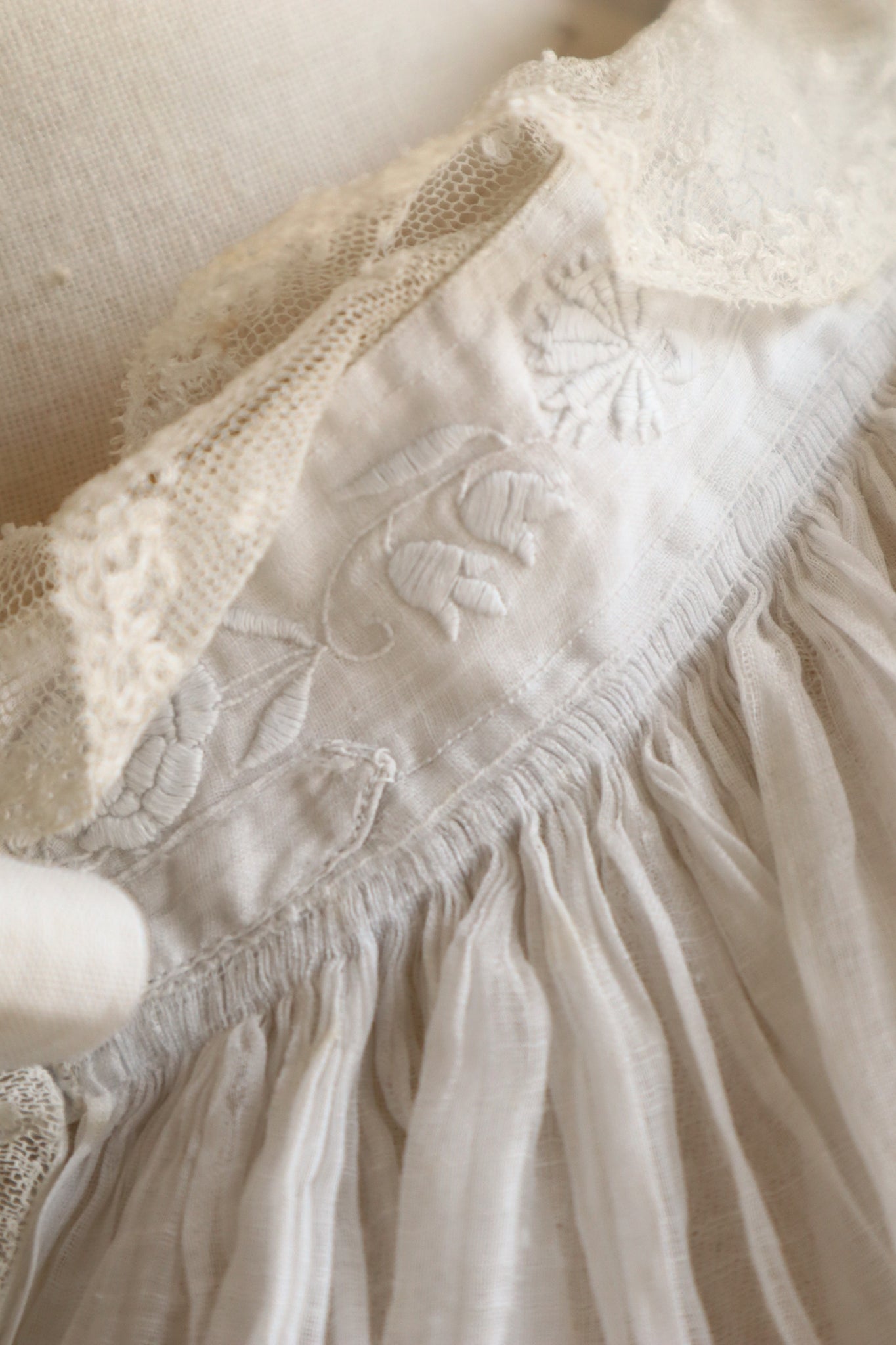 1900s Short Length Church Smock