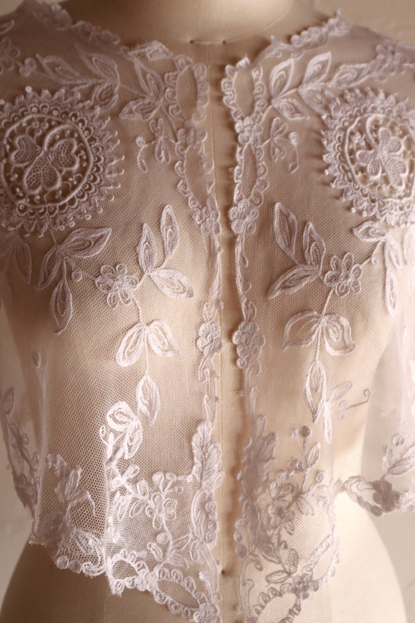 1900s Edwardian English Cotton Tulle Lace Tambour Embroidered Jacket