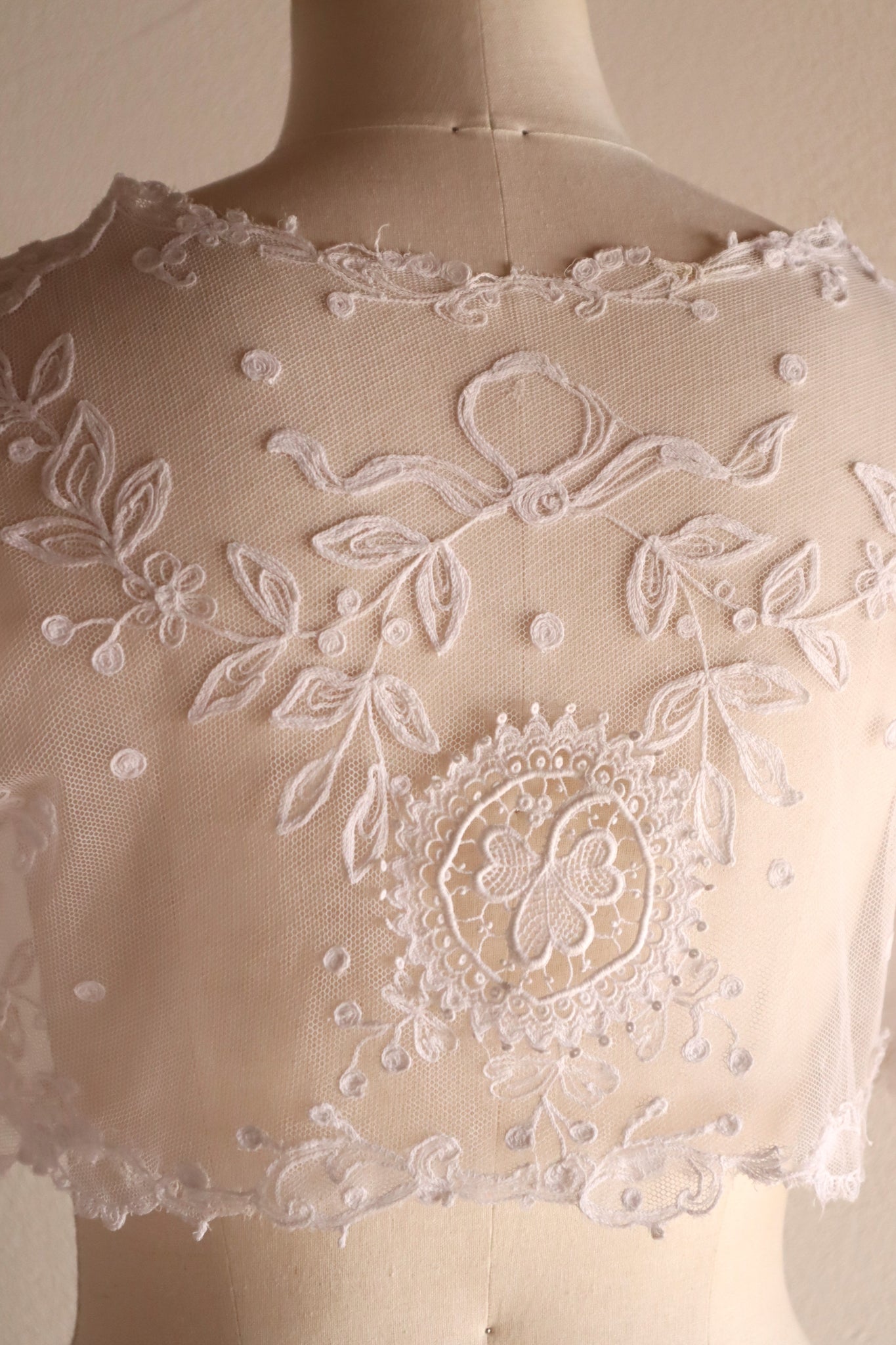 1900s Edwardian English Cotton Tulle Lace Tambour Embroidered Jacket