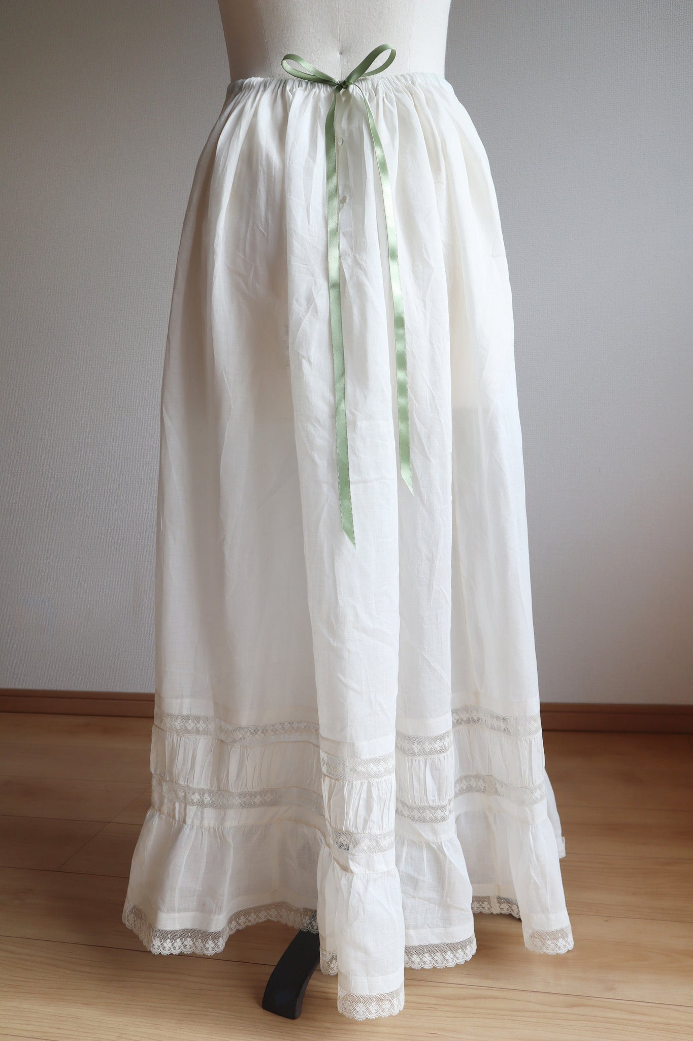 1890s~1900s Sheer Linen Cotton Skirt