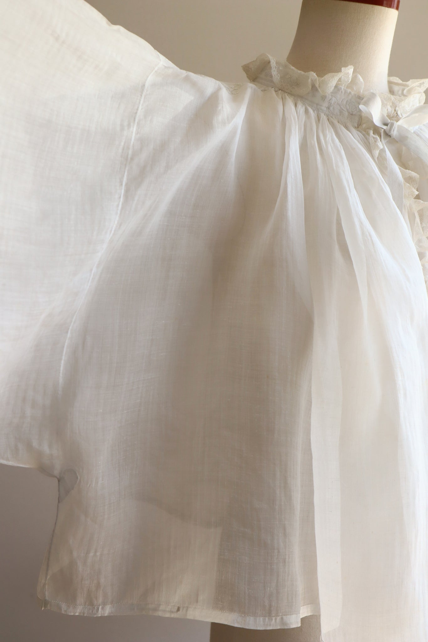 1900s Short Length Church Smock