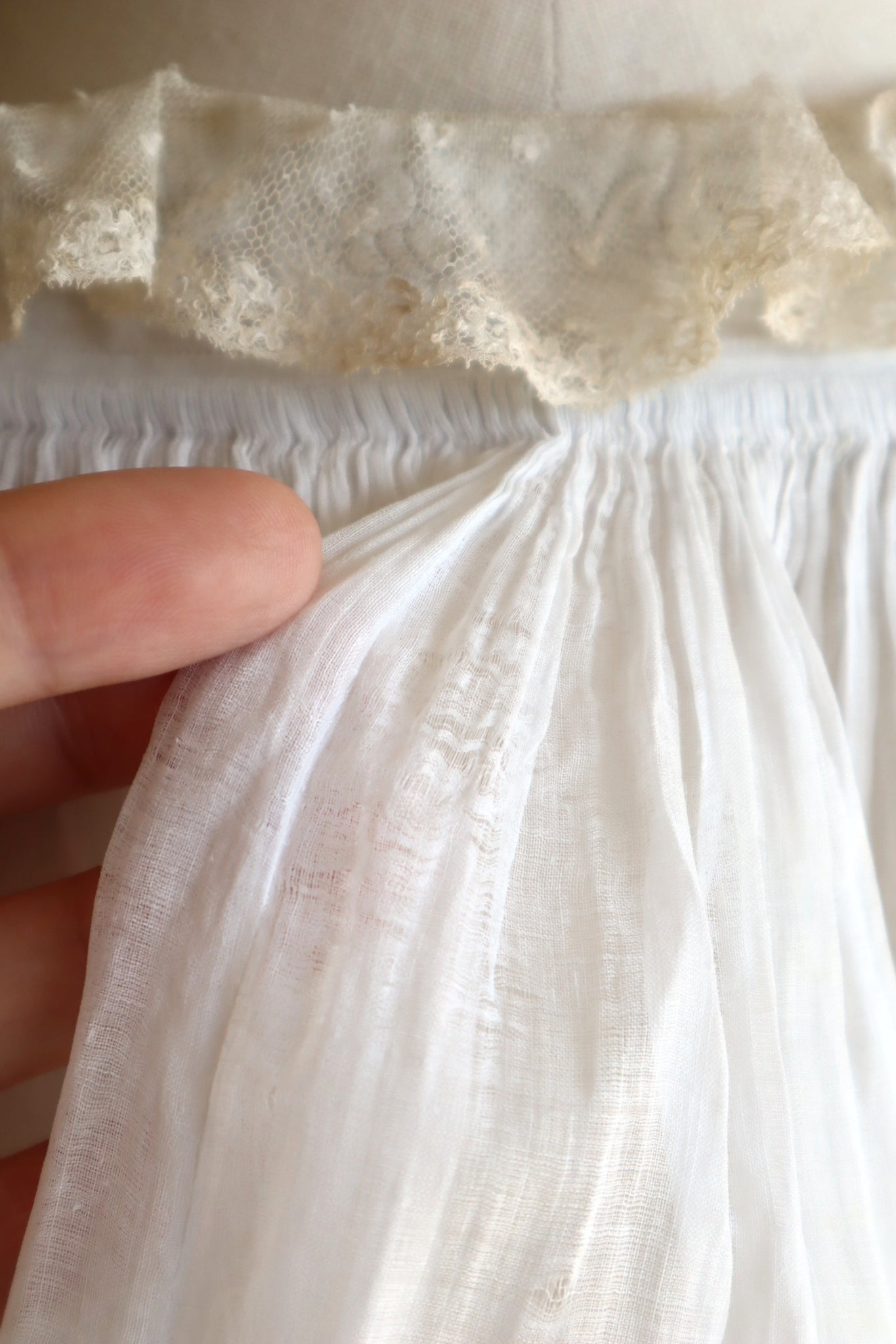 1900s Short Length Church Smock