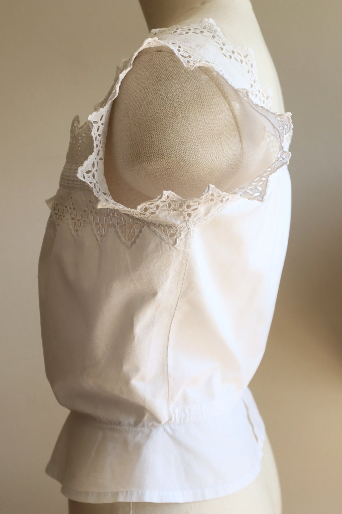 1910s Pointed Edge Corset Cover