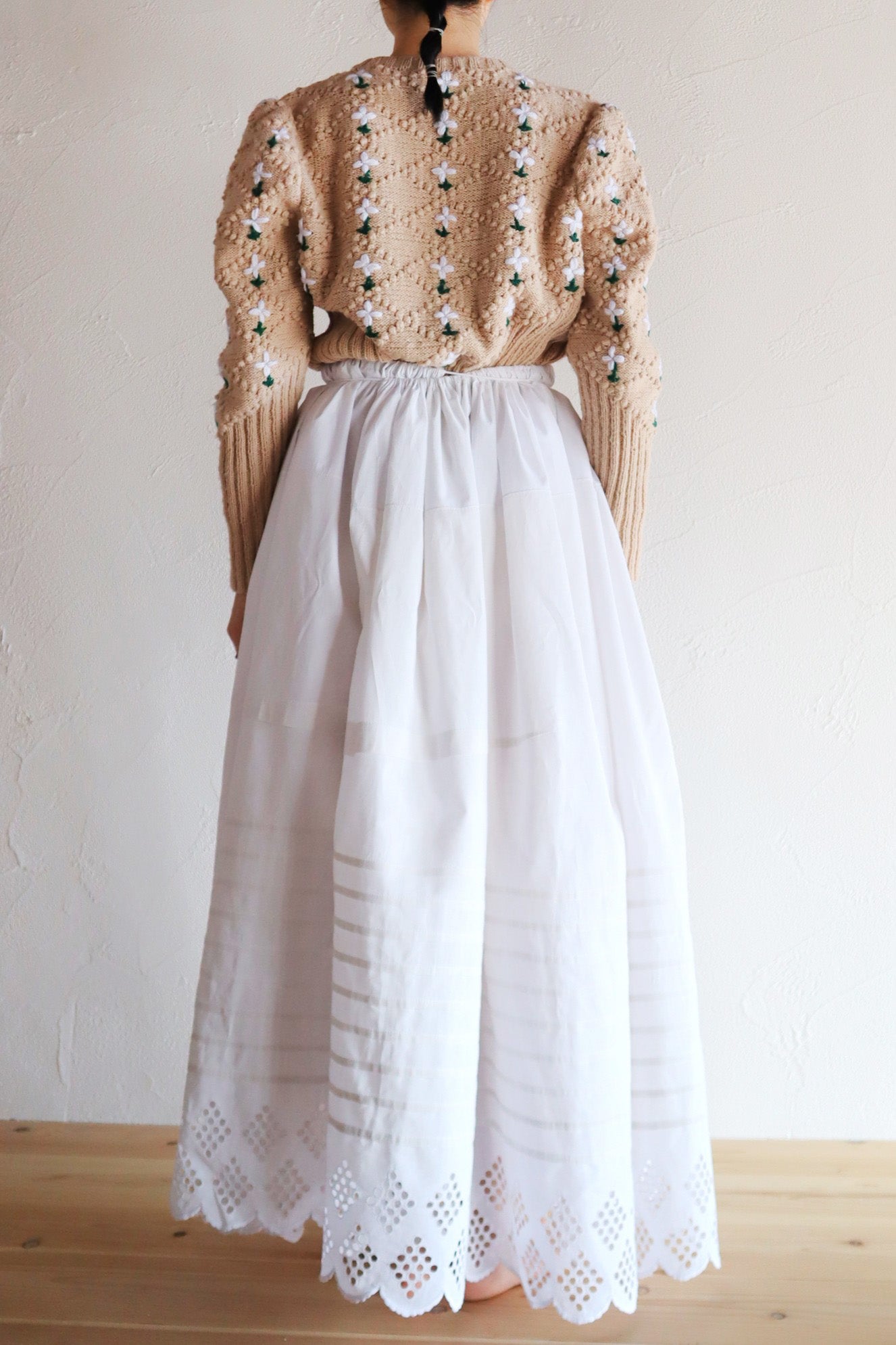 1900s White Cotton Drrawstring Skirt with Hand Cutwork