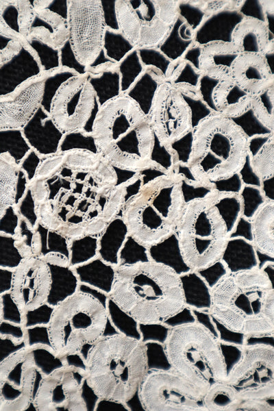 1850s–1860s Mid-Victorian Honiton Lace Bertha Collar