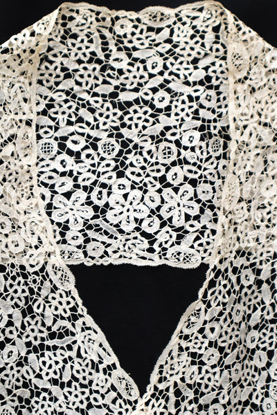 1850s–1860s Mid-Victorian Honiton Lace Bertha Collar