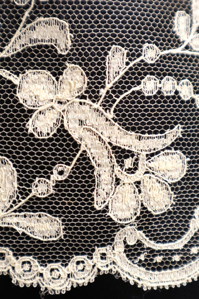 1910s–1920s French Bobbinet Tulle Lace Trim (370cm)