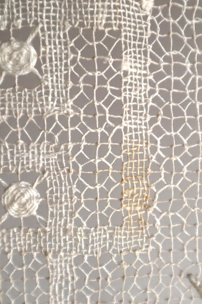 1880s French Hand-Knotted Filet Lace Cloth
