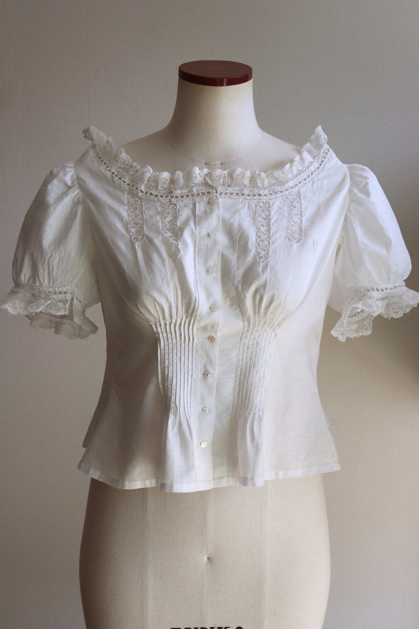 1900s Puffed Sleeve Corset Cover