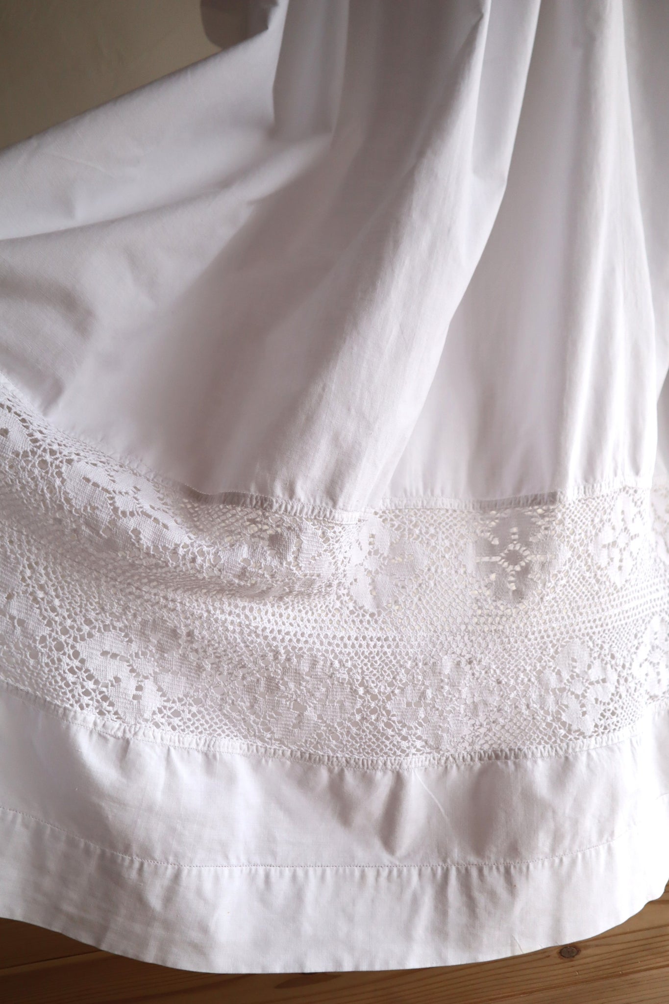 1890s–1900s French Hand-Sewn Church Smock Dress