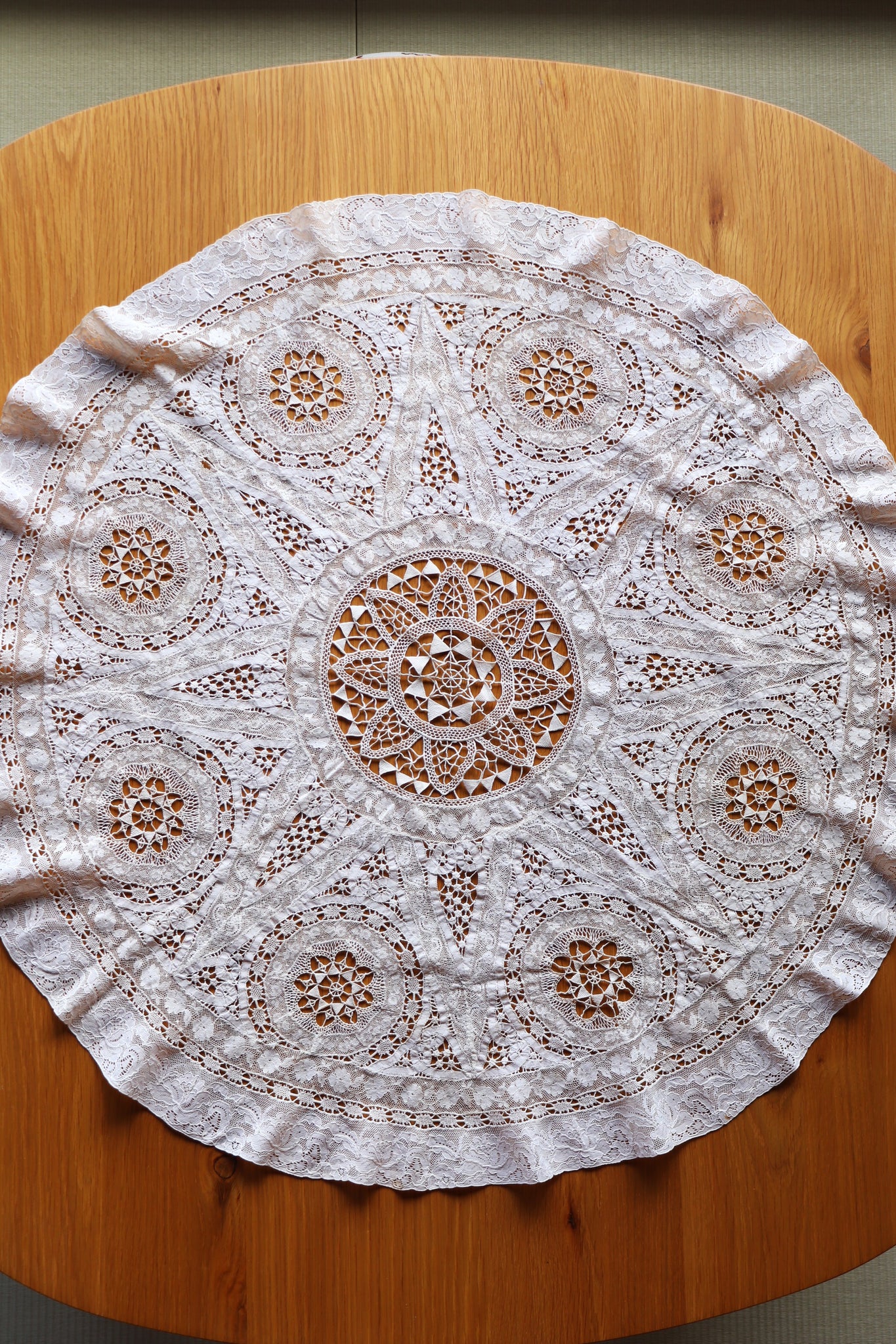 1930s Round Lace Tablecloth