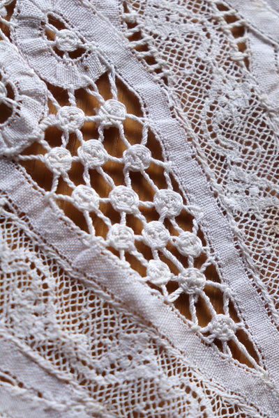 1930s Round Lace Tablecloth