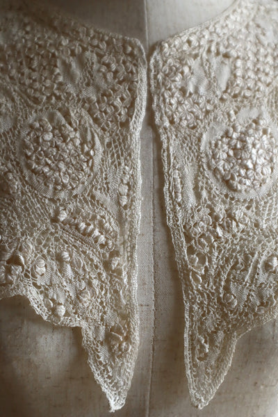 1900s Cream Silk Maltese Lace Collar
