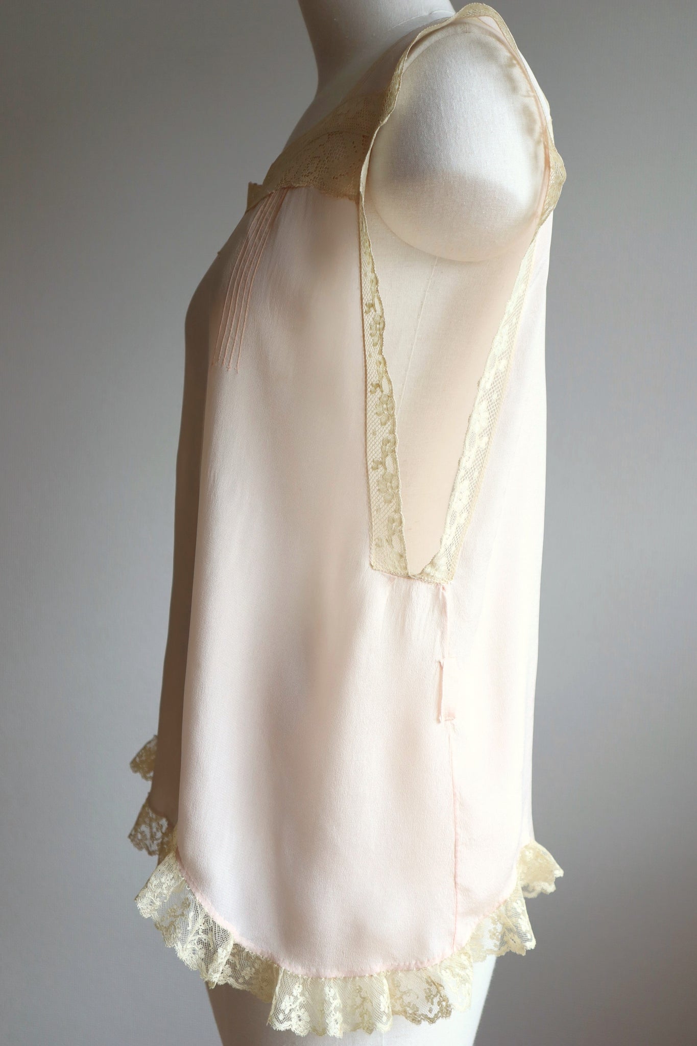 1920s Pale Pink Silk Lingerie