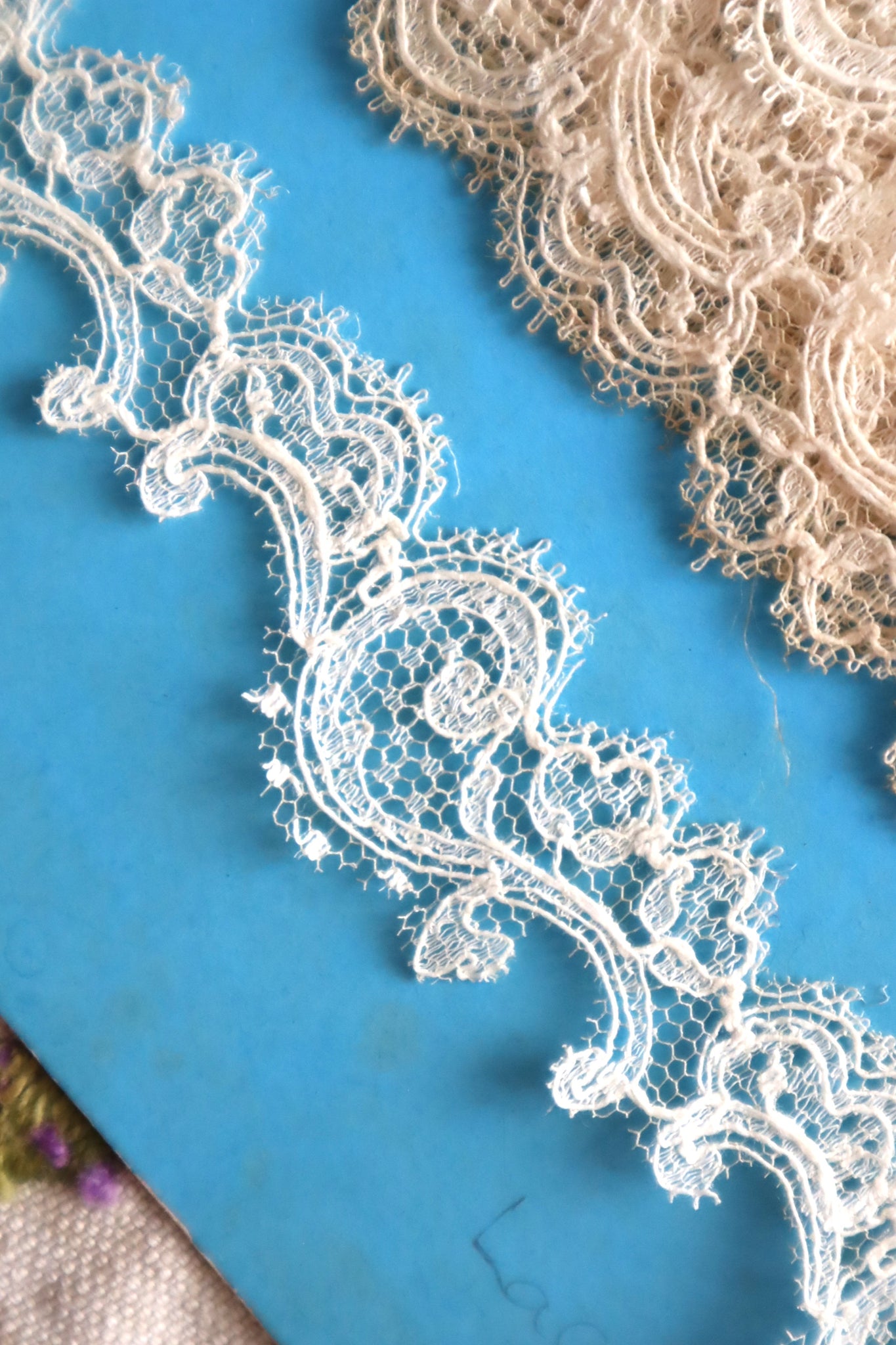 1900s-1910s French Fine Cotton Bobbinet Lace Trim