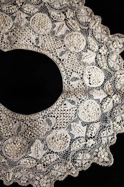 1900s Cream Silk Maltese Lace Collar