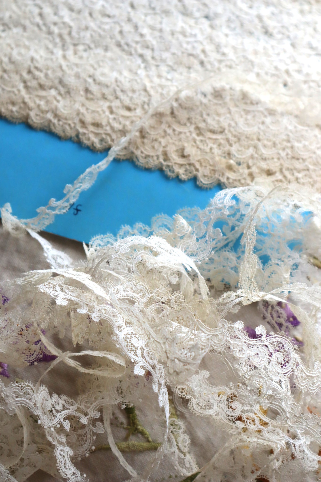 1900s-1910s French Fine Cotton Bobbinet Lace Trim