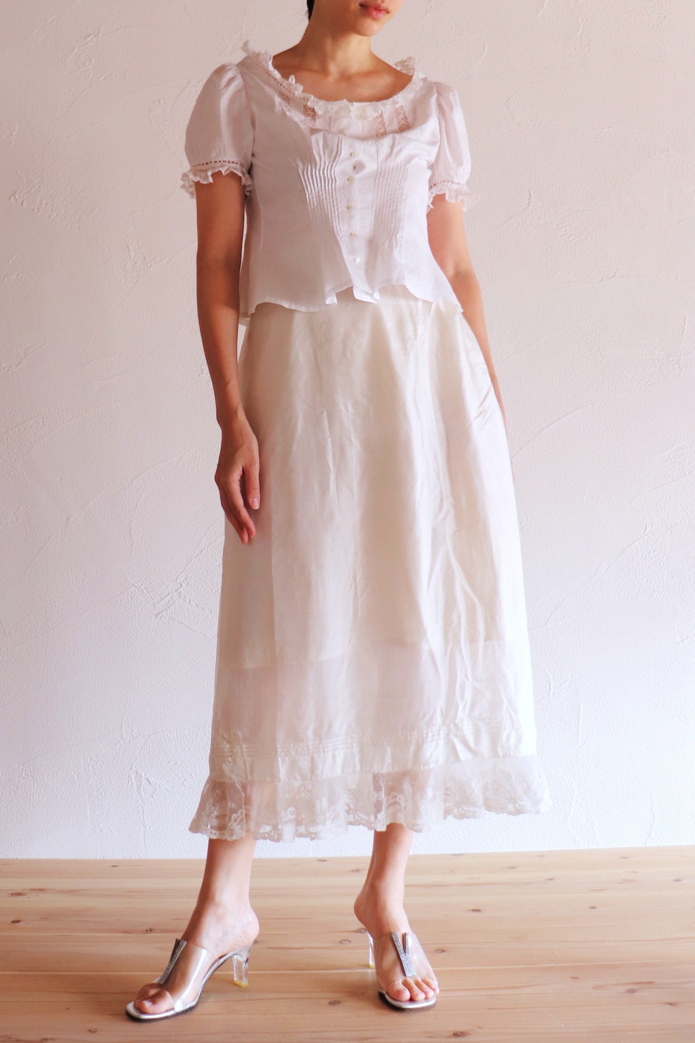 1900s Puffed Sleeve Corset Cover