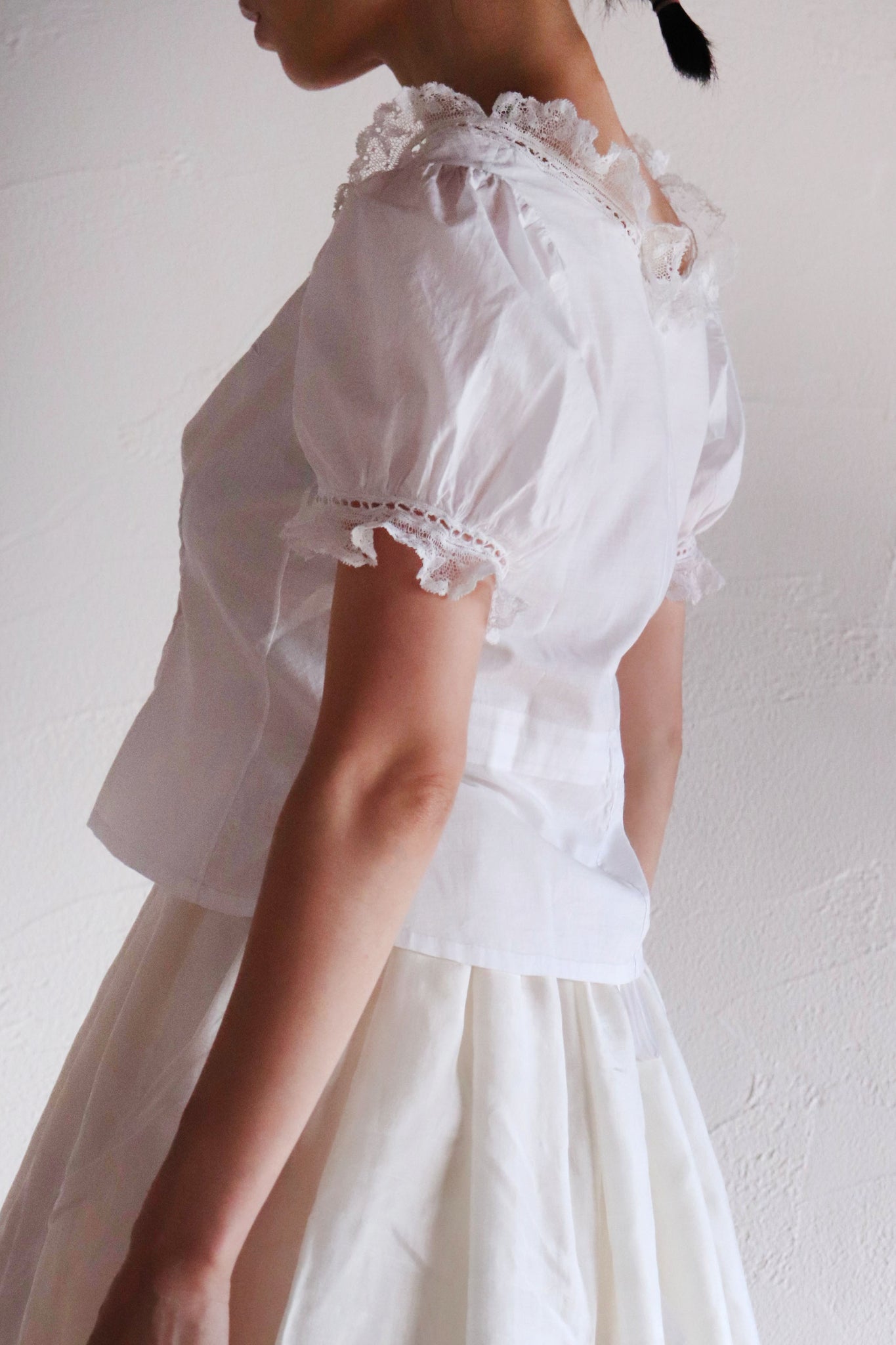 1900s Puffed Sleeve Corset Cover