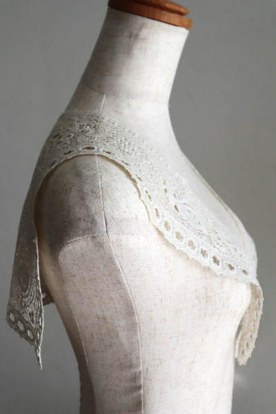 1900s Corded Schiffli Lace Sailor Collar