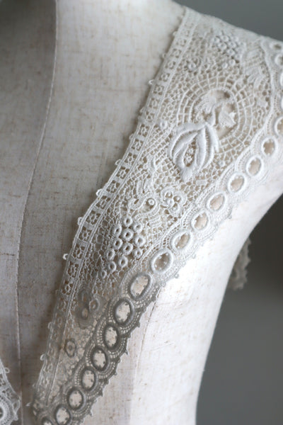 1900s Corded Schiffli Lace Sailor Collar
