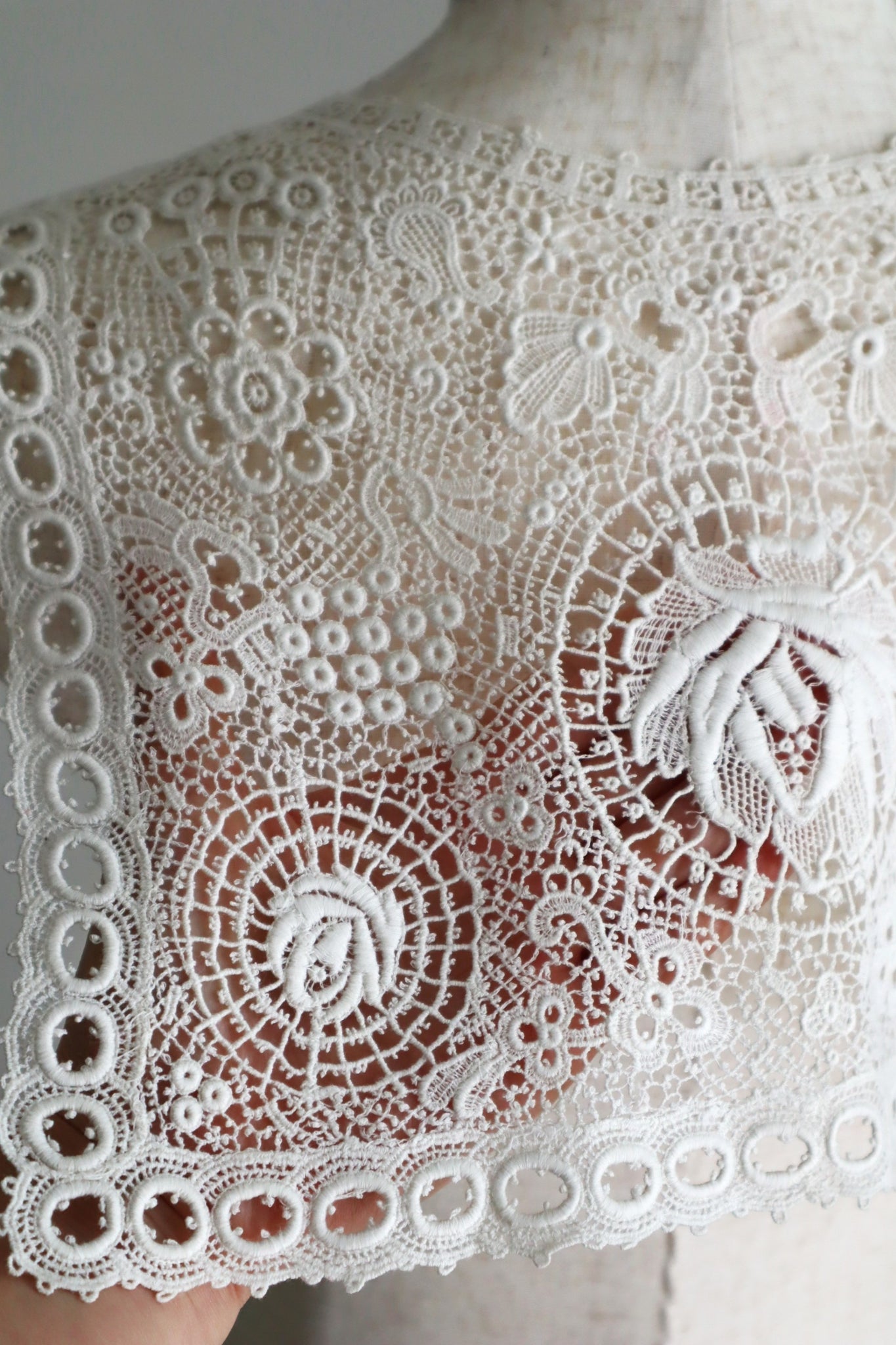1900s Corded Schiffli Lace Sailor Collar