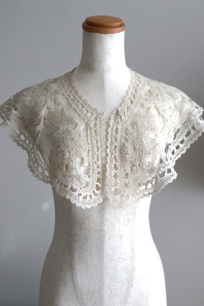 Early 1900s French Edwardian Handmade Needle Lace Collar
