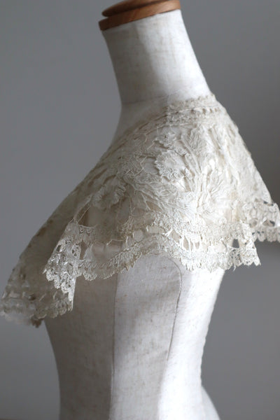 Early 1900s French Edwardian Handmade Needle Lace Collar
