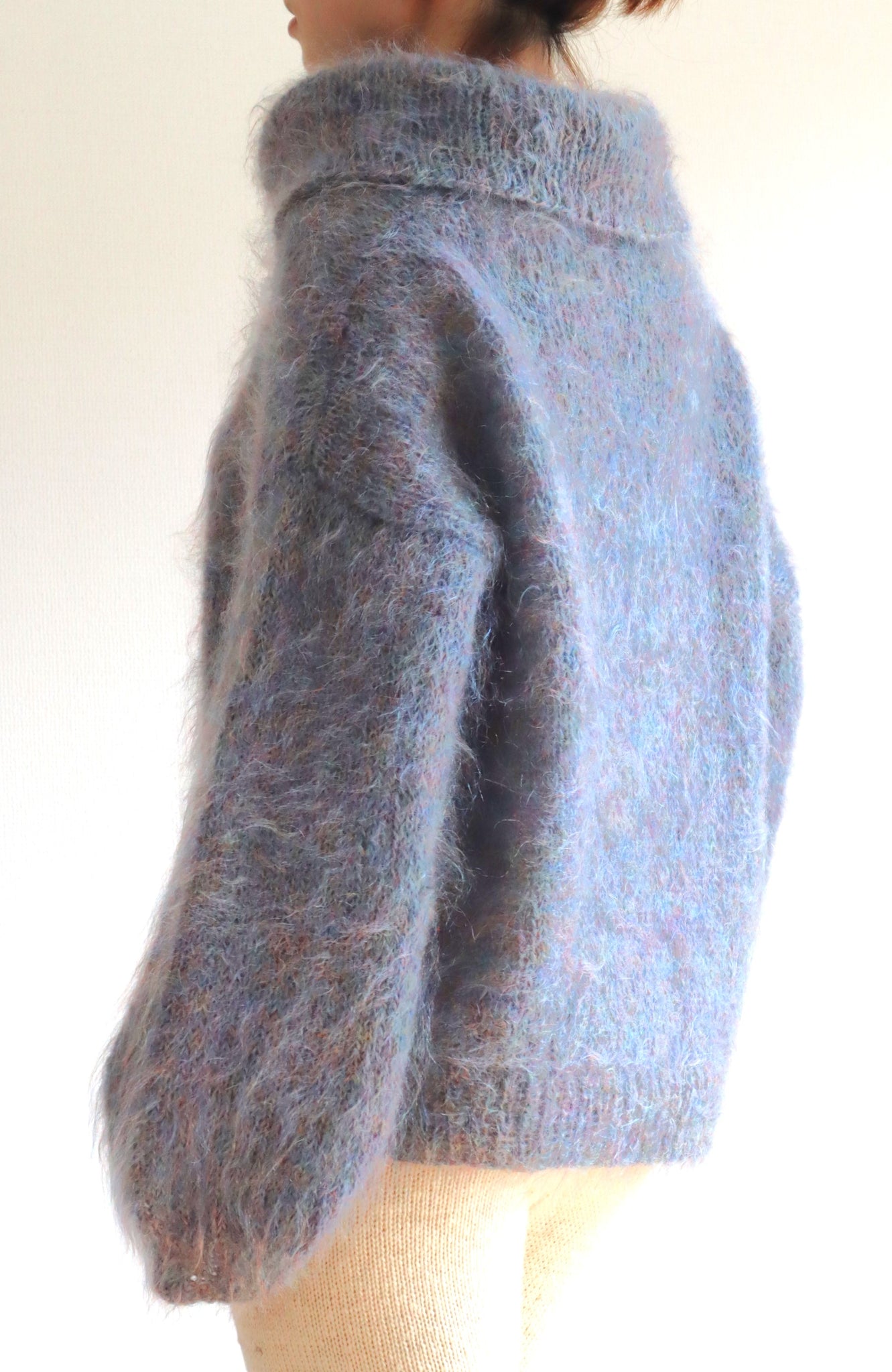 80s Beautiful Blue Mohair Sweater