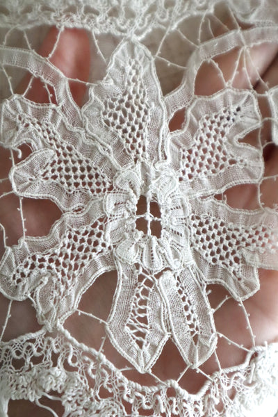 Early 1900s French Edwardian Handmade Needle Lace Collar
