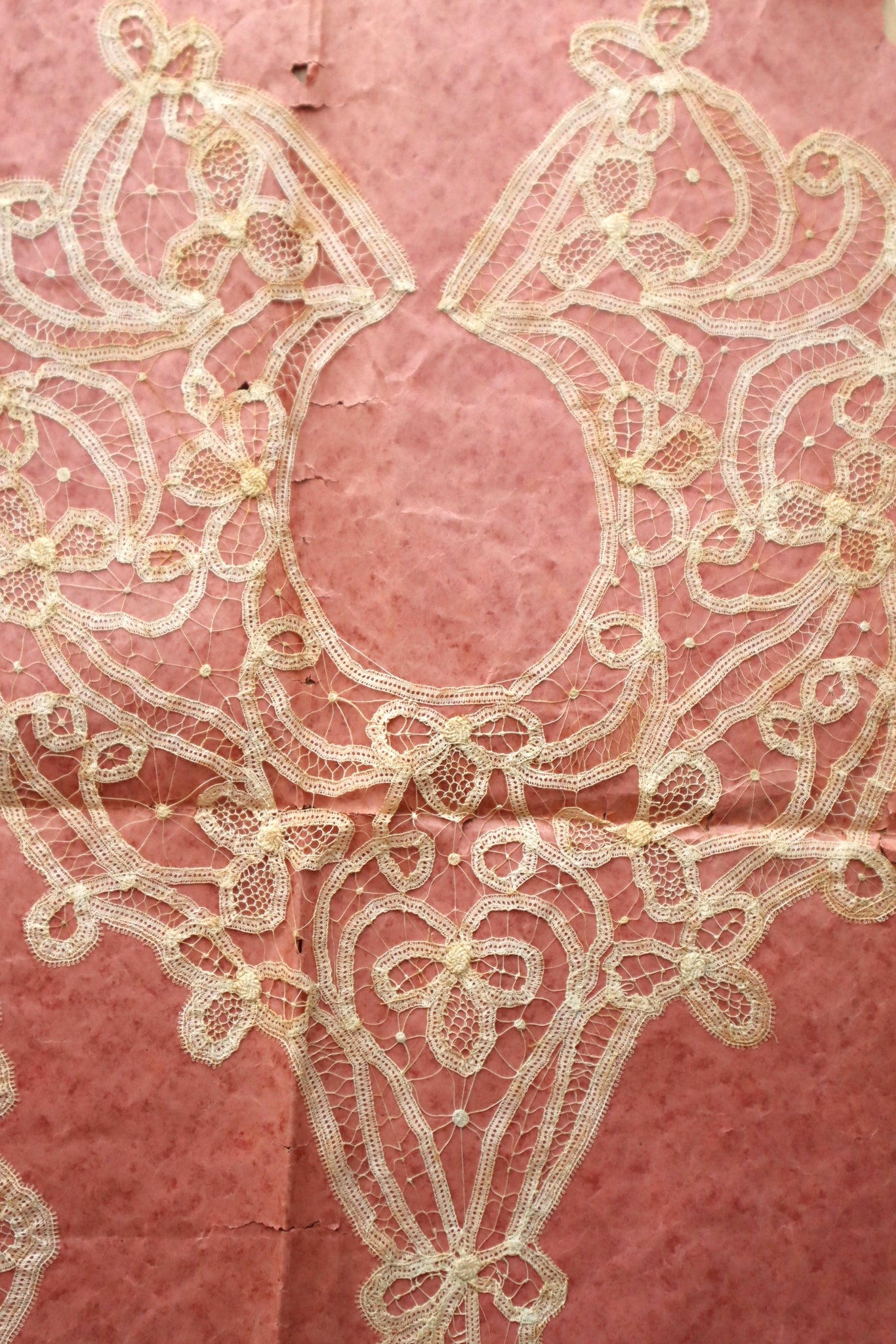1890s–1900s Handmade Renaissance Tape Lace Collar & Panel on Original Board